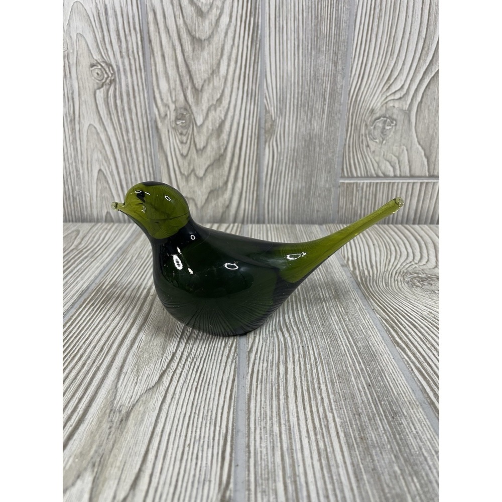 MCM Pilgrim Hand Blown Art Glass Green Bird Paperweight Figurine 6" Long